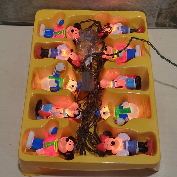10 Light Mickey & Friends Tree Trimmer Set Minami Christmas String Lights - Picture 11 of 14